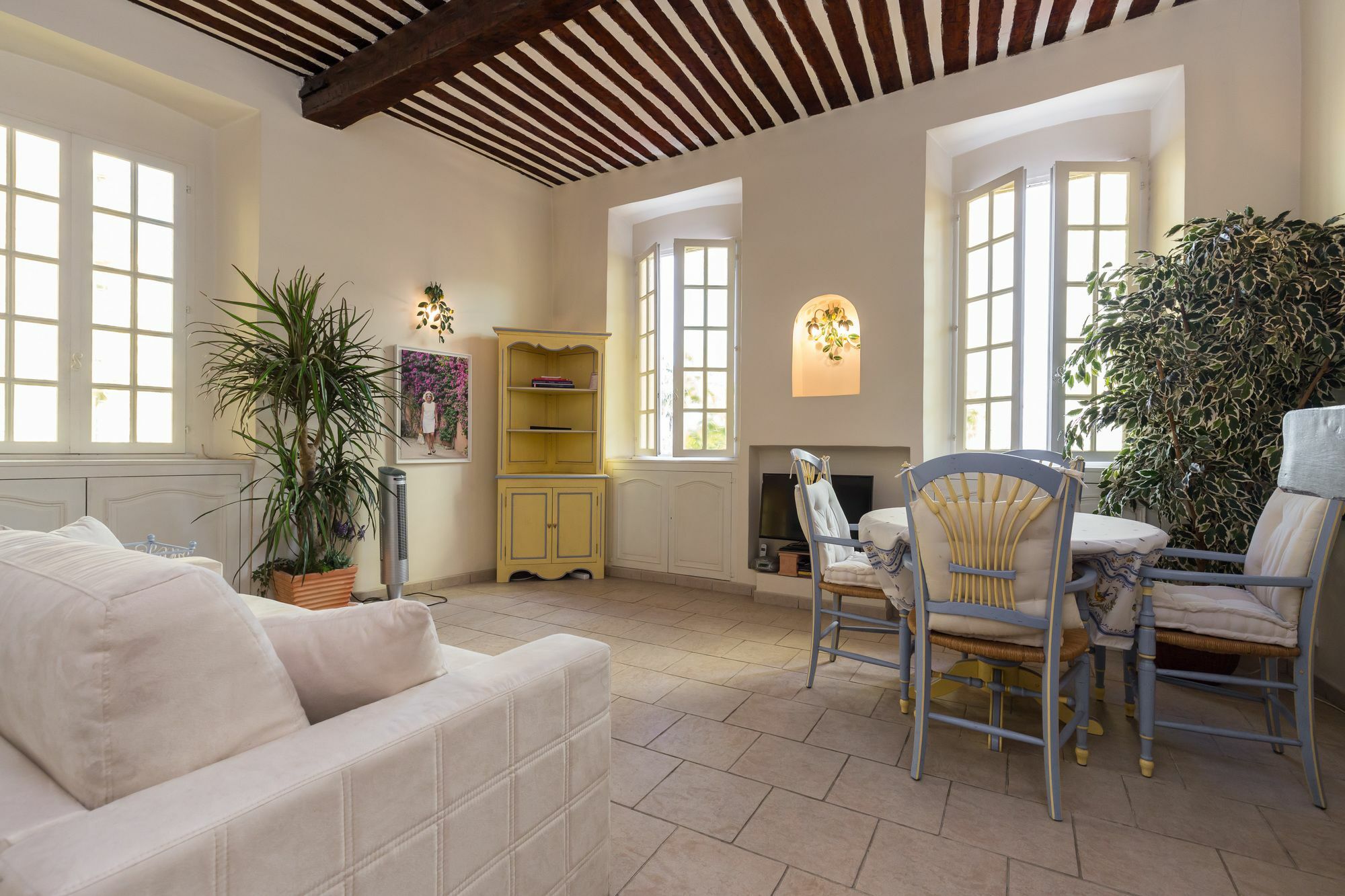 Very Charming Studio Apartment On Port In Cannes A Short Walk To Palais With Aircon And Internet 411 Exterior photo