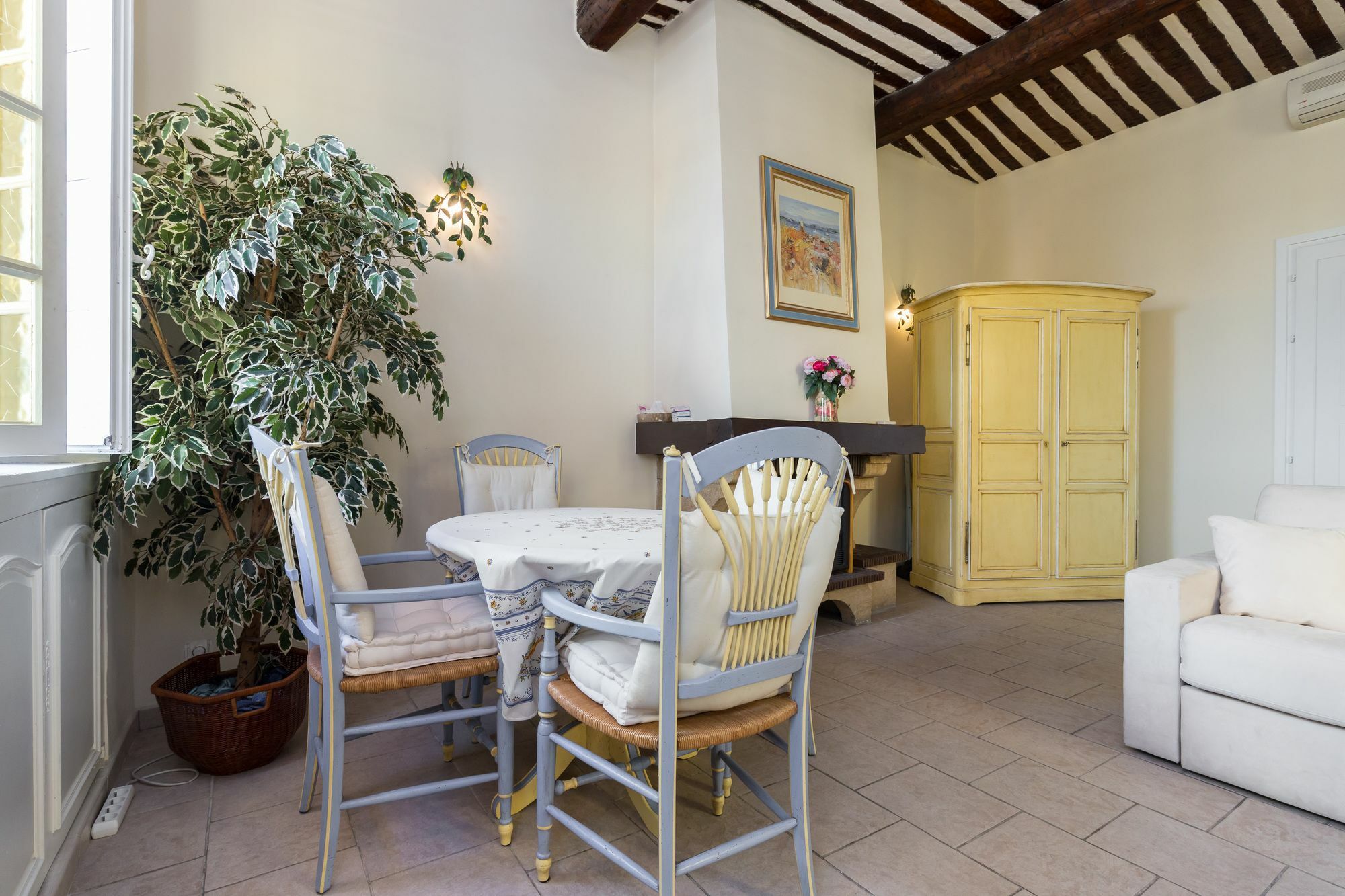 Very Charming Studio Apartment On Port In Cannes A Short Walk To Palais With Aircon And Internet 411 Exterior photo